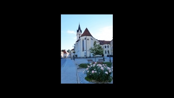 Děkanský kostel Panny Marie Královny a sv. Jiljí
